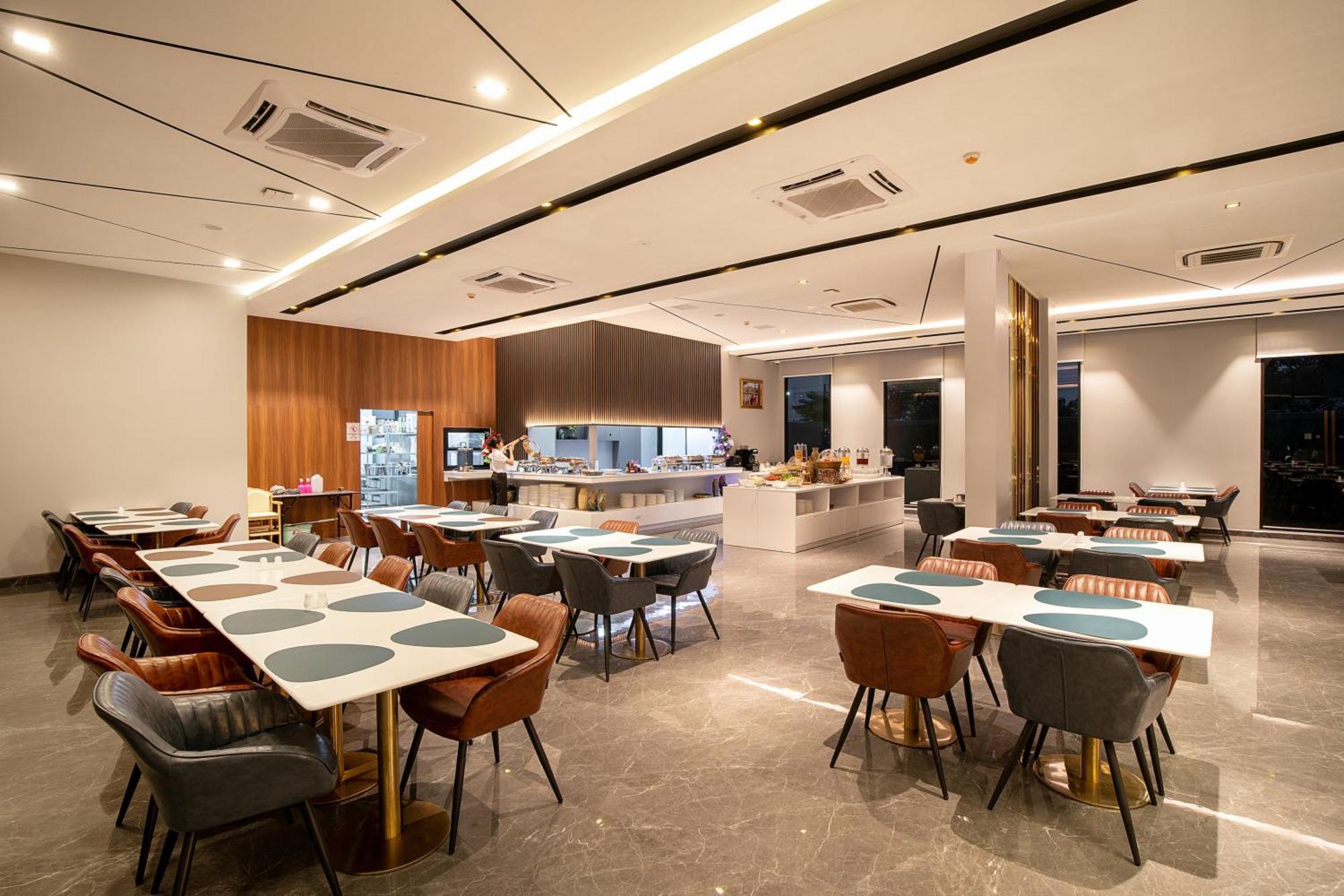 Crystal Srivaree Suvarnabhumi Hotel Ban Khlong Bang Krathiam المظهر الخارجي الصورة