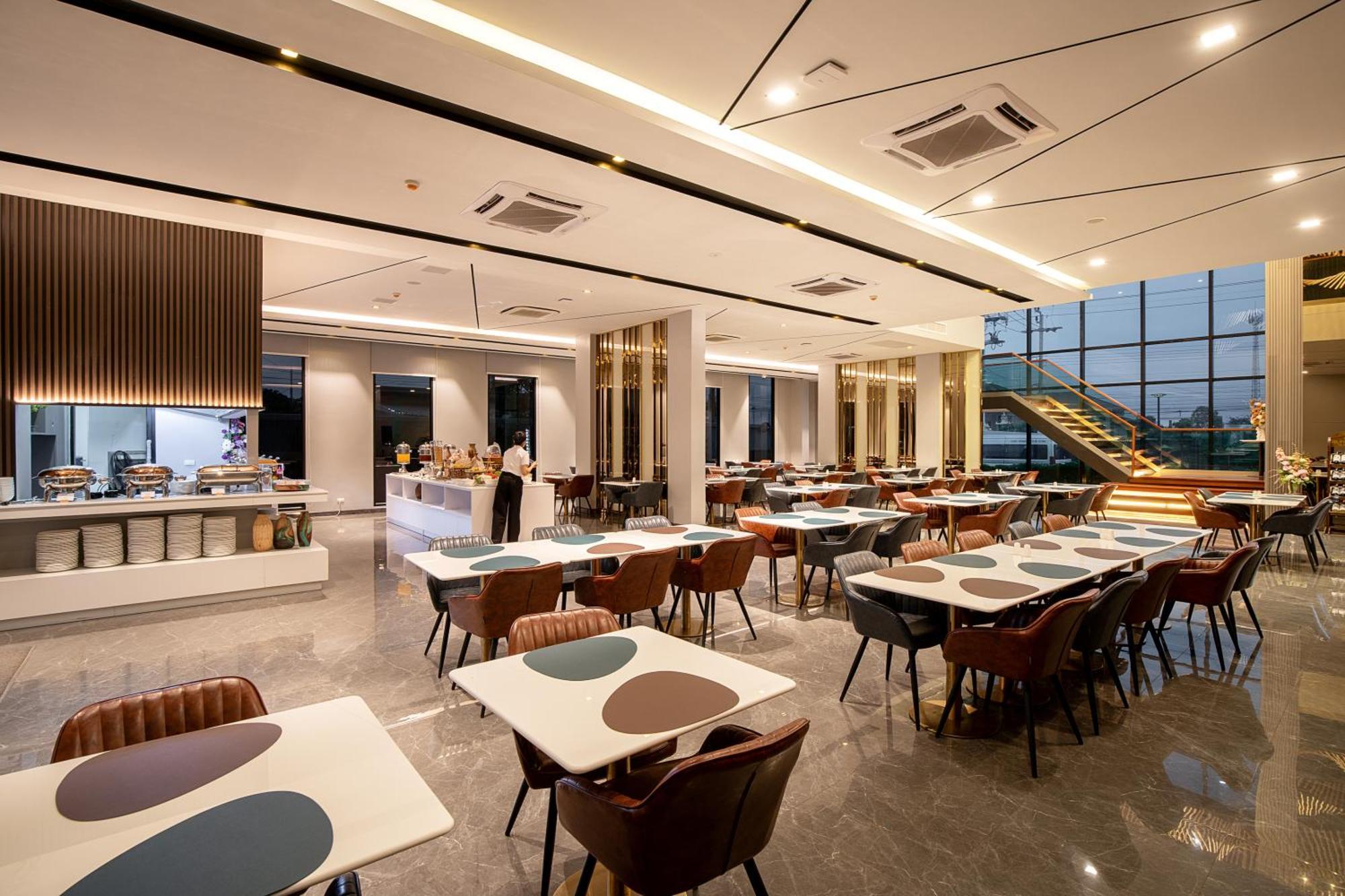 Crystal Srivaree Suvarnabhumi Hotel Ban Khlong Bang Krathiam المظهر الخارجي الصورة