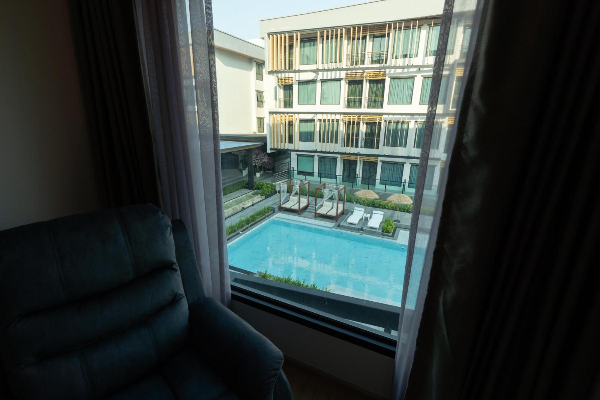 Crystal Srivaree Suvarnabhumi Hotel Ban Khlong Bang Krathiam المظهر الخارجي الصورة